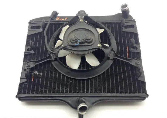 Radiator Cooling Front Fluid with Fan 1998 Yamaha Vmax 1200 VMX1200 1490A x