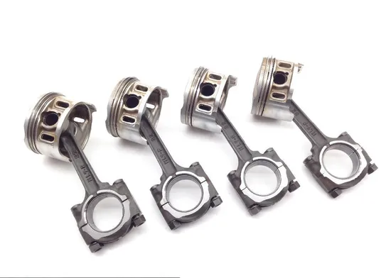 Engine Piston Connecting Rod Set from 1994 Honda 750 Magna