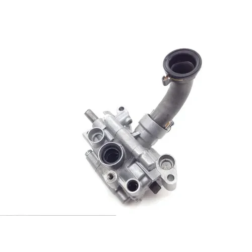 Engine Oil Pump Assembly from 1994 Honda 750 Magna 17