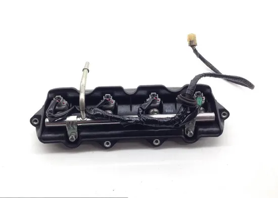 Engine Fuel Priming Rail 2006 Yamaha YZF R6 1513A