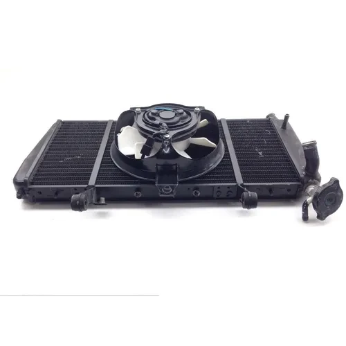 Radiator Cooling Front Fluid with Fan 2006 Triumph Sprint ST ABS 1445 9