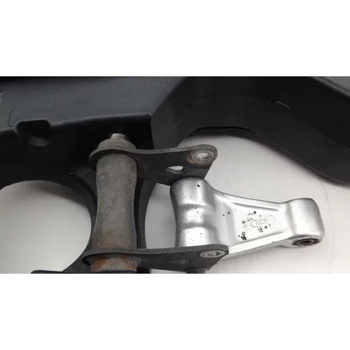 Swing Arm Swingarm 2006 Triumph Sprint ST ABS 1445 x 17