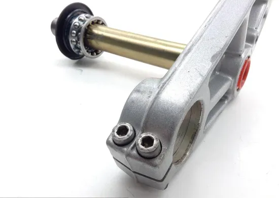 Lower Triple Tree Bottom Fork Clamp Shaft 2006 Triumph Sprint ST ABS 1445