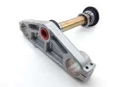 Lower Triple Tree Bottom Fork Clamp Shaft 2006 Triumph Sprint ST ABS 1445