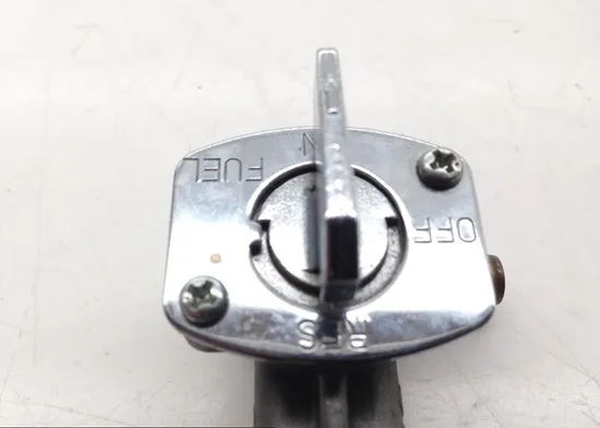 Gas Fuel Tank Petcock 1997 Kawasaki Vulcan 1500 VN1500D Classic 1518