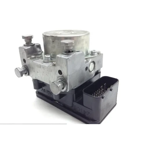 ABS Brake Pump Pressure Modulator 2014 Triumph Speed Triple ABS 1511 3