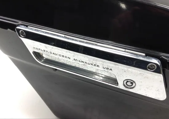 Saddlebags 1997 Harley-Davidson Electra Glide FLHT 1541 x