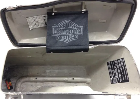 Saddlebags 1997 Harley-Davidson Electra Glide FLHT 1541 x