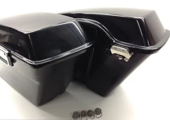Saddlebags 1997 Harley-Davidson Electra Glide FLHT 1541 x