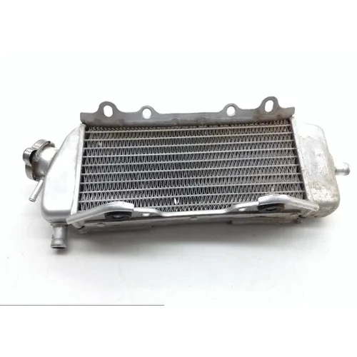 Right Side Radiator 2004 Suzuki RMZ250 1421 8