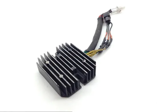 Ignition Voltage Regulator 2006 Suzuki GSXR750 1568 x