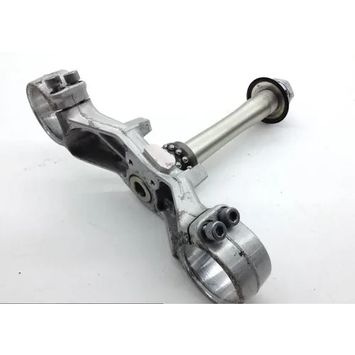 Lower Triple Tree Bottom Fork Clamp Shaft 2004 Yamaha YZF R1 1610A 9