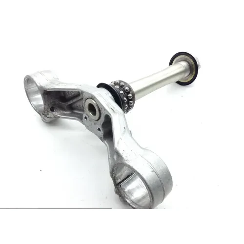 Lower Triple Tree Bottom Fork Clamp Shaft 2004 Yamaha YZF R1 1610A 10