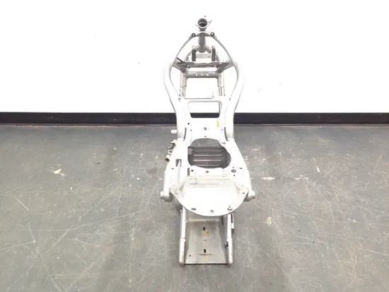 Main Frame Chassis CLN Ready To Go 2004 Harley-Davidson V-Rod VRSCB 1586