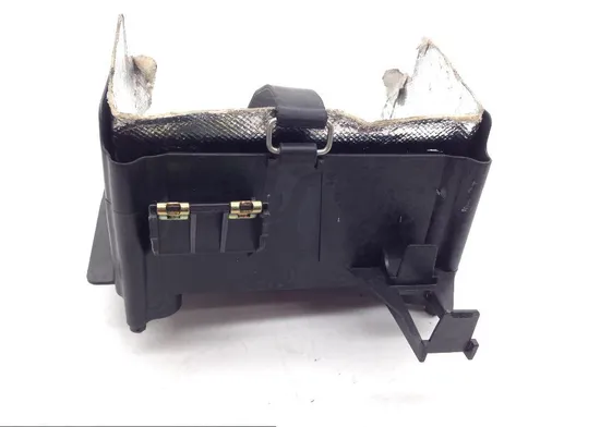 Battery Box 2007 Yamaha YZF R1 1609A