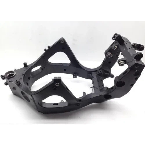 Main Frame Chassis 2006 Suzuki GSXR600 1605 x 11