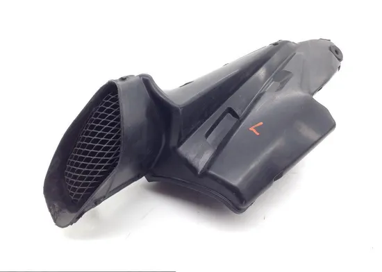 Left Right Ram Air Intake Duct Tubes 2006 Suzuki GSXR600 1605