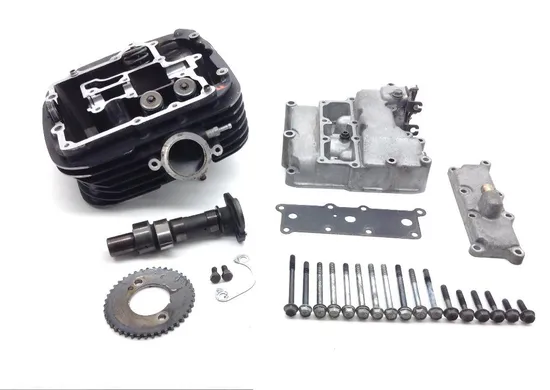 Engine Cylinder Head Complete W Cams Front 1999 Suzuki Intruder 1400 1112