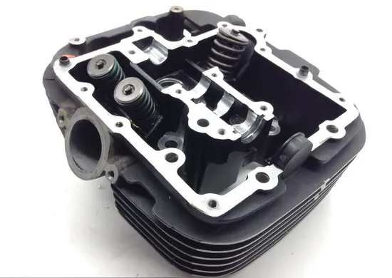 Engine Cylinder Head Complete W Cams Rear 1999 Suzuki Intruder 1400 1112