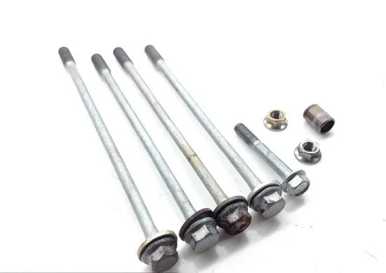 Engine Cylinder Jug Rear 1999 Suzuki Intruder 1400 VS1400GLP 1112