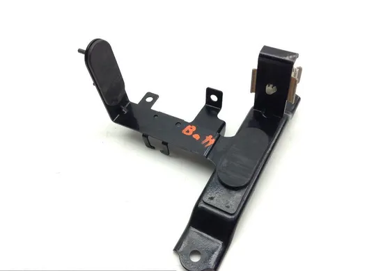 Misc Bracket Set 2002 Kawasaki Vulcan 1500 VN1500P Mean Streak 1641