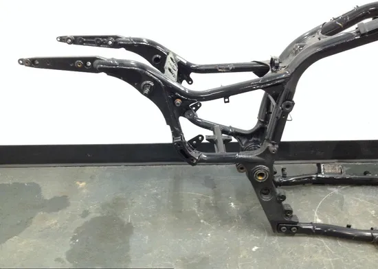 Main Frame Chassis EZ 2003 Kawasaki Vulcan 1500 VN1500P Mean Streak 1628