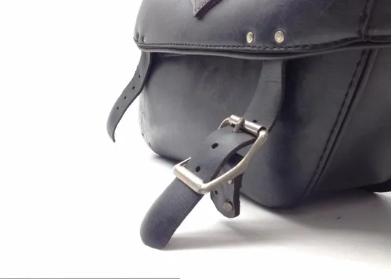 Saddlebags 2003 Kawasaki Vulcan 1500 VN1500P Mean Streak 1628 x