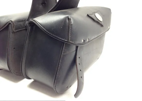 Saddlebags 2003 Kawasaki Vulcan 1500 VN1500P Mean Streak 1628 x