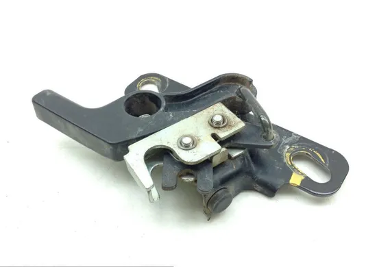 Right Rear Seat Latch from 2014 Honda 700 Pioneer