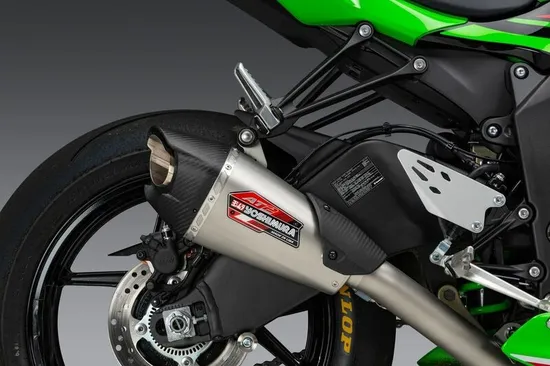 Yoshimura AT2 Street Slip On SS CF Exhaust Pipe Muffler