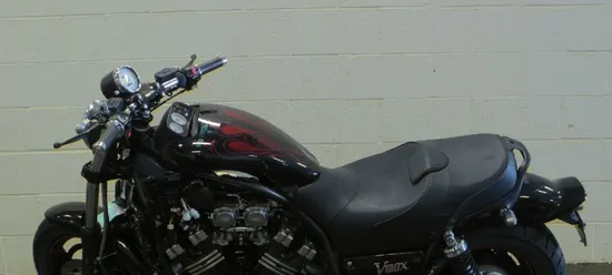 Engine Cylinder Head Complete W Cams Front 2006 Yamaha Vmax 1200 VMX1200 1644A x