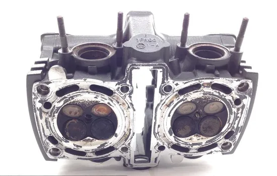 Engine Cylinder Head Complete W Cams Front 2006 Yamaha Vmax 1200 VMX1200 1644A x