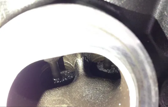 Engine Cylinder Head Complete W Cams Front 2006 Yamaha Vmax 1200 VMX1200 1644A x