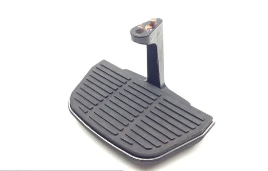 Left Passenger Floorboard 1995 Harley-Davidson Road King FLHR 1650