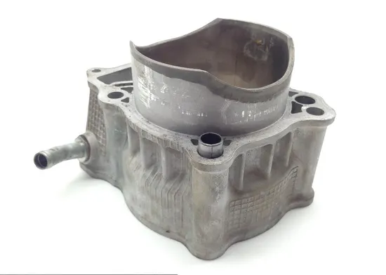 Engine Cylinder Jug 2004 Suzuki Quadsport Z400 LTZ400 2x4 1686 Parts