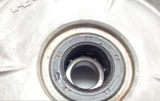 Engine Stator Generator Cover 2003 Kawasaki Prairie 650 KVF650A 4x4 1664