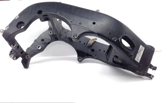 Main Frame Chassis CLN Ready To Go 2004 Yamaha YZF R1 1667A