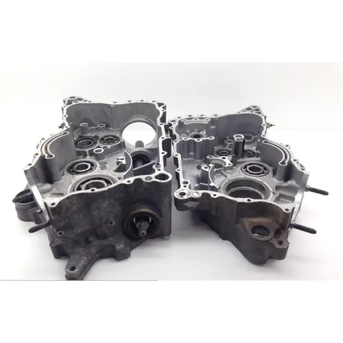 Engine Left Right Center Cases Case 2000 Yamaha Grizzly 600 YFM600F 4x4 1666A x 3
