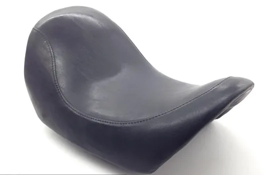 Front Seat Rider Driver Pad Cushion 2004 Harley-Davidson V-Rod VRSCB 1668 x
