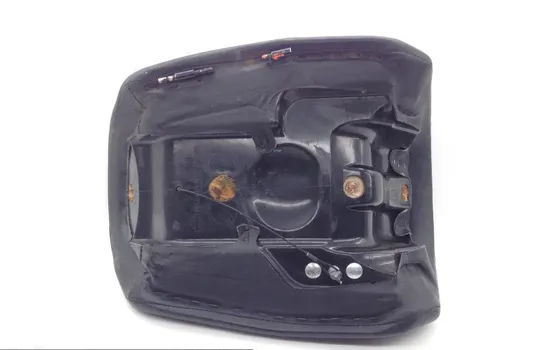 Front Seat Rider Driver Pad Cushion 2004 Harley-Davidson V-Rod VRSCB 1668 x