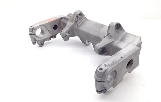 Rear Swingarm Mount from 2001 Honda CBR 929RR