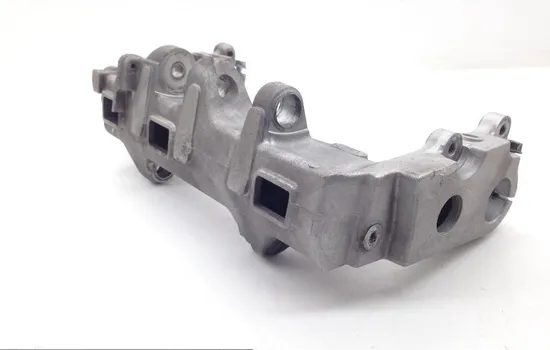 Rear Swingarm Mount from 2001 Honda CBR 929RR