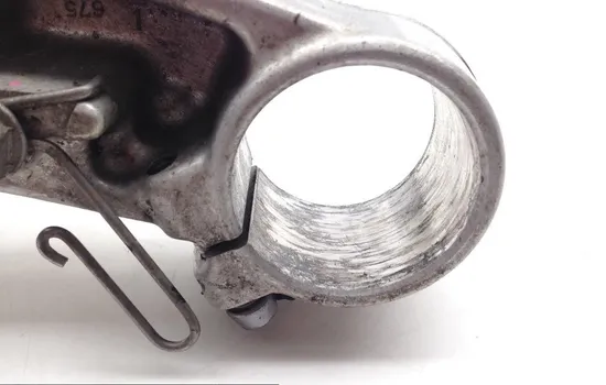 Lower Triple Tree Bottom Fork Clamp Shaft 2007 Triumph Daytona 675 1646 x