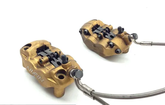 Left Right Front Brake Calipers Pads Set 2007 Triumph Daytona 675 1646