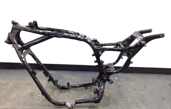 Main Frame Chassis EZ 1996 Kawasaki Vulcan 1500L VN1500C 1681