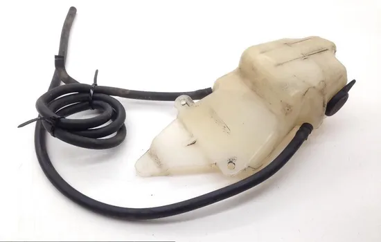 Engine Radiator Overflow Tank 02 Kawasaki Vulcan 1500 VN1500P Mean Streak 1678