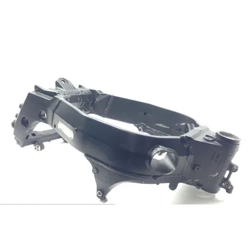 Main Frame Chassis 2004 Suzuki GSXR600 1692 x 19