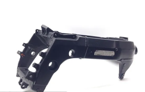 Main Frame Chassis 2004 Suzuki GSXR600 1692 x 12