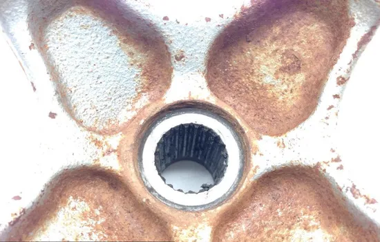 Front Wheel Hub A 2005 Kawasaki Brute Force 650 KVF650D 4x4 1689