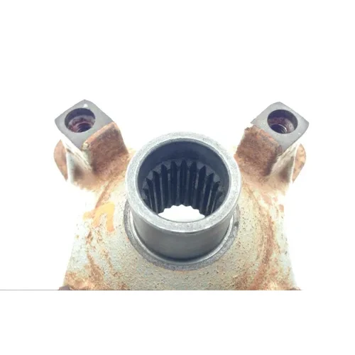 Front Wheel Hub B 2005 Kawasaki Brute Force 650 KVF650D 4x4 1689 7